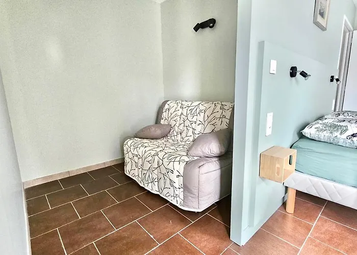 بيت ضيافة Le Refuge Castilly